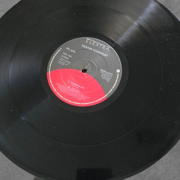 AUTOGRAPHED Faster Pussycat - Poison Ivy 12" Vinyl Single 1989 Elektra EKR 103T - Picture 8 of 10